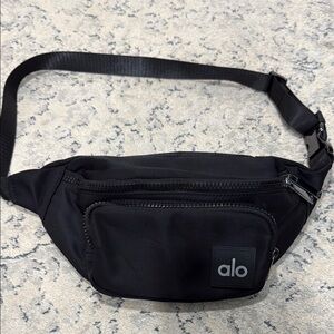 ALO Yoga Black Belt Bag with Adjustable Strap